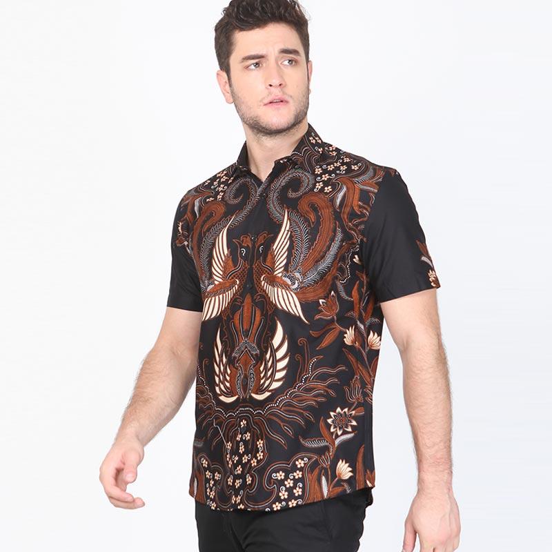 Batik Elvander dari Aksa